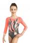 Preview: Ervy Turnanzug Alexandrina in Lack Shine und Microfaser Neonlachs mit 3/4 Arm von vorne